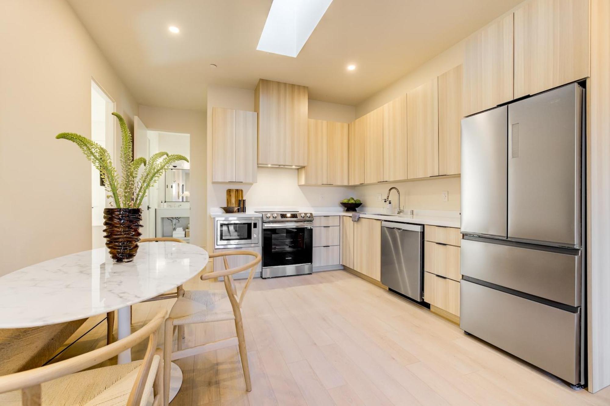 Casa De La Vina - Boutique Apartments In Downtown Santa Barbara Kültér fotó
