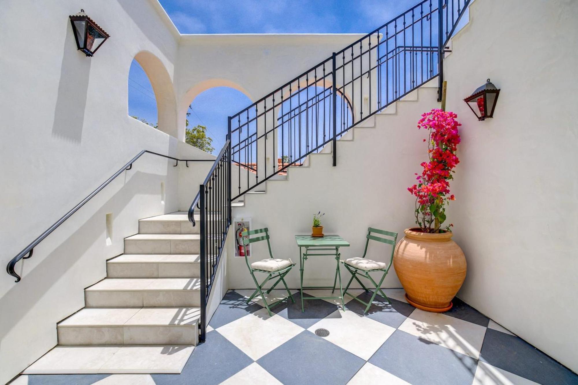 Casa De La Vina - Boutique Apartments In Downtown Santa Barbara Kültér fotó